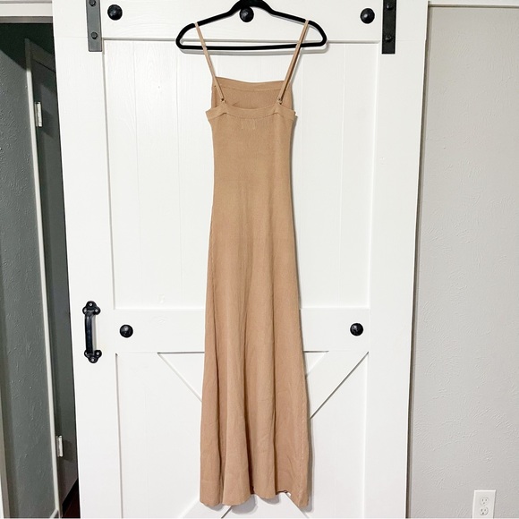 DISSH Carlie Wheat Cut Out Knit Dress Camel Tan Size Large NWT - Picture 8 of 11